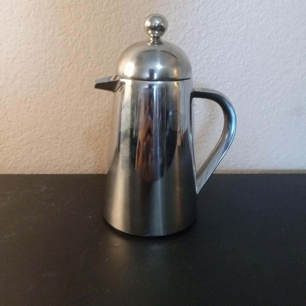 NEW La Cafetiere 10oz Chrome Finish French Press Coffee Maker.